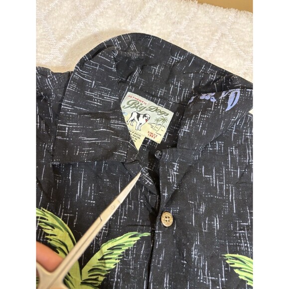 VTG Big Dogs It’s Five O’clock Somewhere Beer Beach Island Button Up Tee Size L - Picture 14 of 14